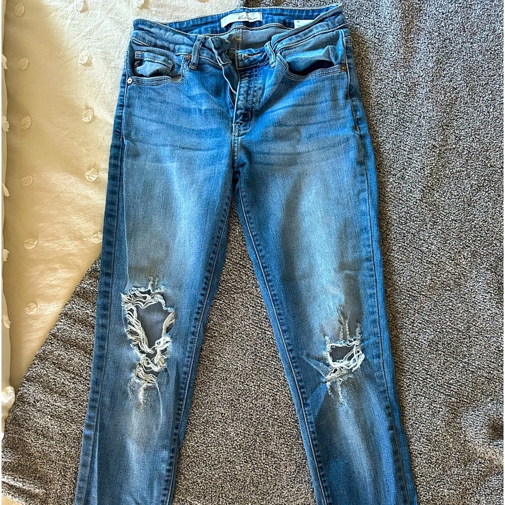 KanCan Distressed Skinny Jeans